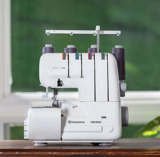 Husqvarna Viking Amber S100 - Serger/Overlock Machine