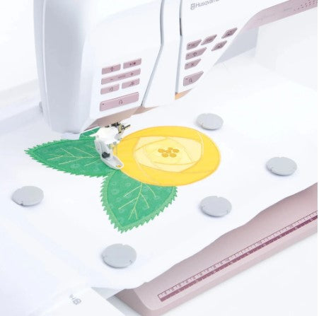 HUSQVARNA® VIKING® Quilter's Metal Embroidery Hoop 200 mm x 200 mm
