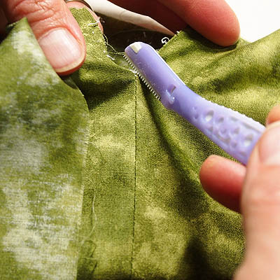 Quilter's Trek KAI Seam Ripper